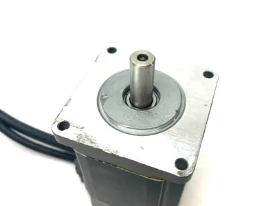 USED ORIENTAL MOTOR ASTEP HYBRID STEP-SERVO STEPPING MOTOR