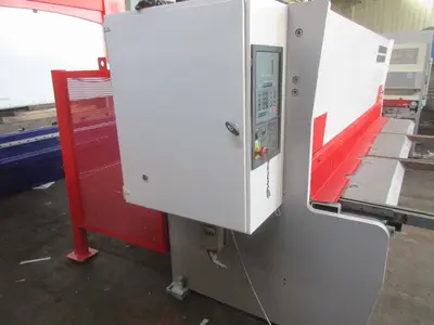 Edwards Pearson VR 13