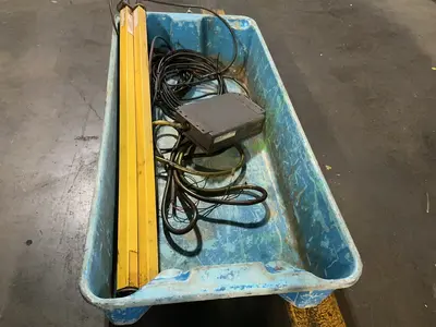 Used SCIENTIFIC TECHNOLOGIES INC. MS4336BX, LCCFBAC1U Light Curtains & Grids Ohio US | HGR 24 #1323859