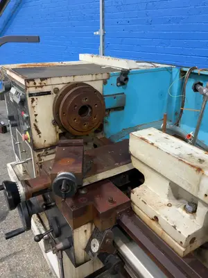 USED 2003 CLAUSING TRIUMPH V/S