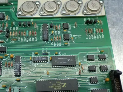 USED HAAS AUTOMATION 323051E