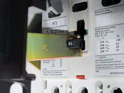 20/45 Amp, 3P, 600V Disconnect Switch HFD3020 Bucket for Freedom 2100 MCC Frame