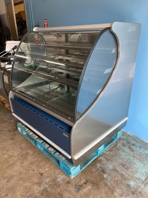 75-0310 Structural Concepts Encore Self-Contained 50'' Full Service Cooler