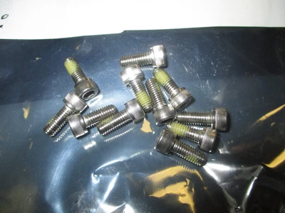 NEW Socket Source SHS-10F008B