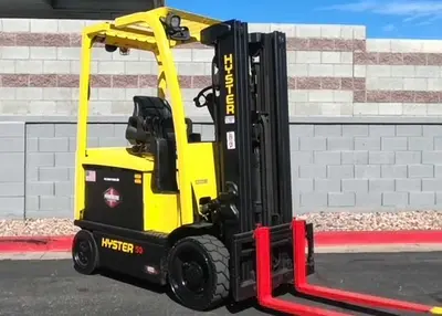 USED 2016 HYSTER E50XN