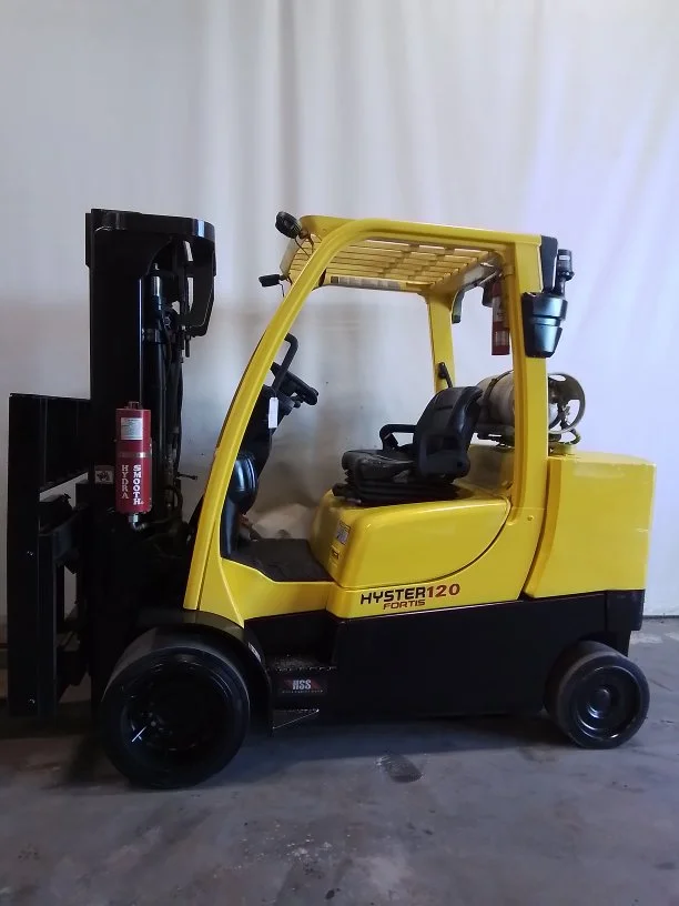 USED 2015 HYSTER S120FT