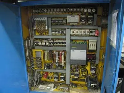 USED SHW UF 4 CNC X:3000 - Y:1250 - Z:1400 MM