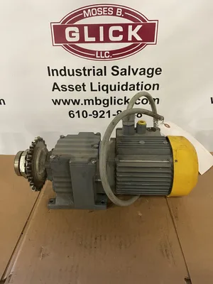 Sew-Eurodrive R07 DT56L4 0.15kW Gear Drive/Speed Reducer 59RPM 26.97:1 3PH