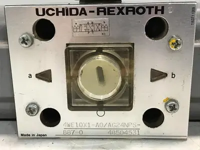 USED UCHIDA 4WE10X1-A0/AG24NPS-887-0