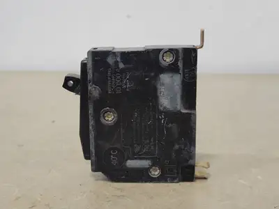USED SQUARE D QOB115