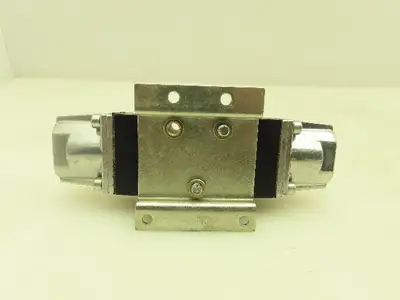 ARO E212SP 024 D Pneumatic Solenoid Control Valve 24VDC 4/2 Pos 1/4" 150 PSI