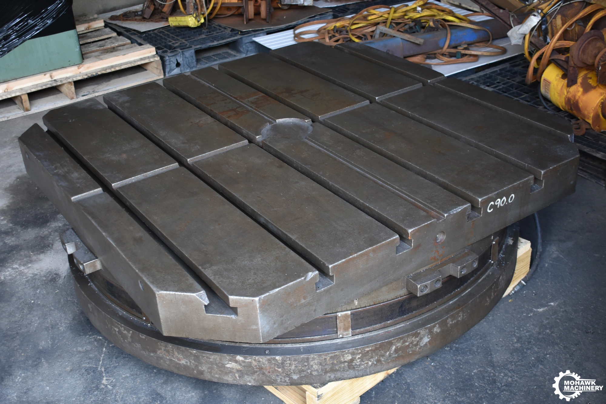 50" x 50" CINCINNATI-GILBERT "SERIES 50" AIR-LIFT MANUAL ROTARY TABLE w/15000 LB WEIGHT CAPACITY - (6) T-SLOTS