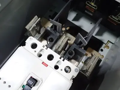 USED EATON FDPBT3244R
