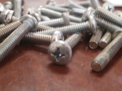 Pan Head Phillip Bolt (10 pieces) 1/4"-20 X 1 1/2" Zinc - Coarse Thread