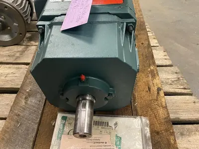 New | in-Stock ALLEN-BRADLEY C1812ATZ Industrial Controls | Surplus Asset Holdings #1220181