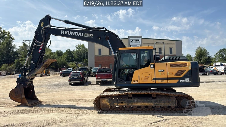 Used 2023 HYUNDAI HX220AL Crawler Excavators North Carolina US | National Equipment Dealers #1422412