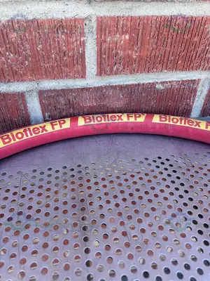 USED BIOFLEX RC 98" AFLEX HOSE W/ 1" SANITARY FITTING TO NPT