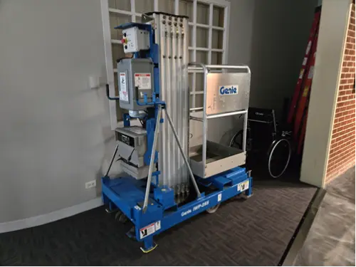Used 2017 GENIE IWP25SDC Vertical Mast Lifts Pennsylvania US | National Lift Equipment #1382178