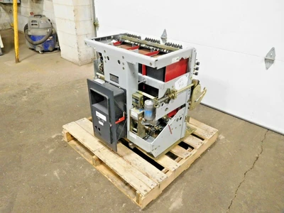 Used GE AKR-7F-100 Circuit Breakers Ohio US | Equipment Recovery Corp. #1329734