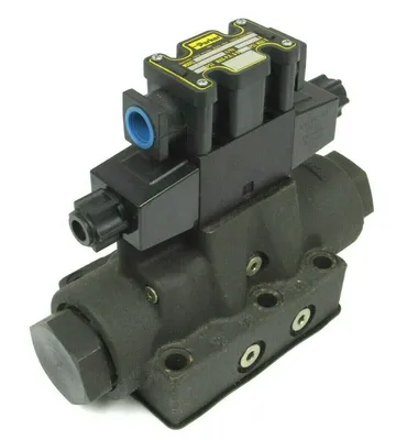 NEW PARKER D61VW1C4NYC-75 DIRECTIONAL CONTROL VALVE D61VW1C4NYC75