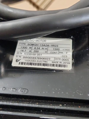 USED Yaskawa SGMGH-13A2A-YR23