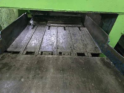 ALUMINUM 1250 Ton Extrusion Press (14560) PRESSES, EXTRUSION | Machinery International LLC (10)