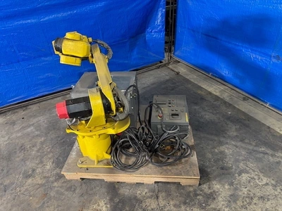 FANUC ArcMate 100i 6 Axis Robots | K.B. Industries LLC (1)