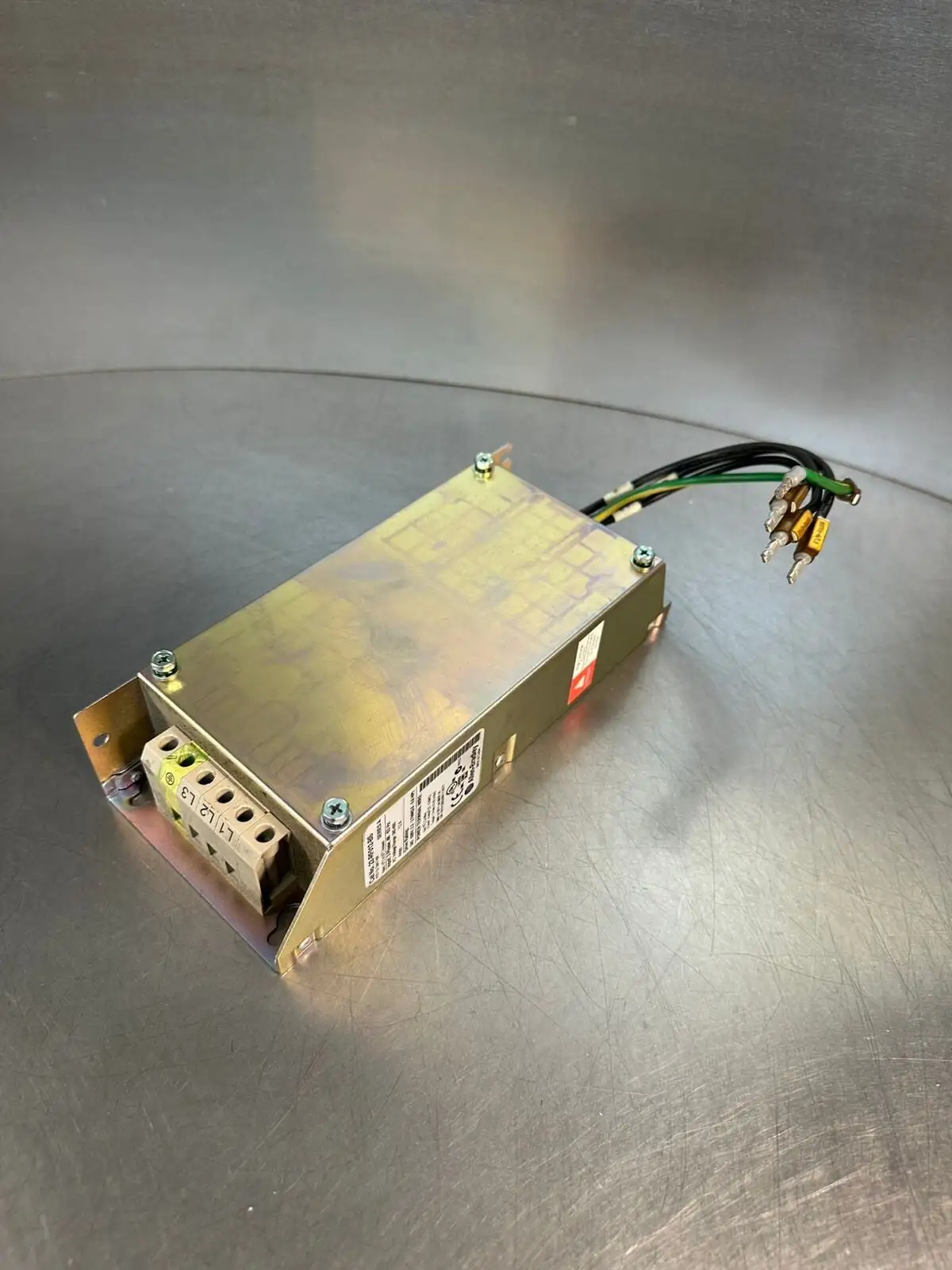 Allen-Bradley 22-RF012-BS /A Power Terminal Wire 3-PHASE 380-480VAC (2.1.3)