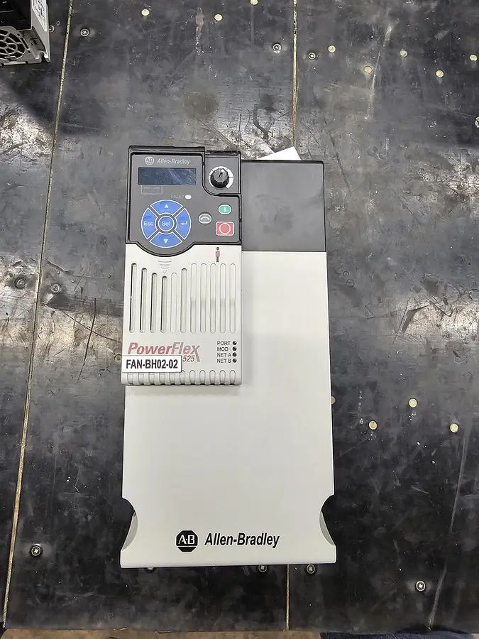 USED ALLEN-BRADLEY 25B-E019N104