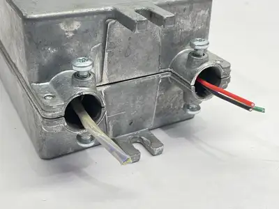 USED HONEYWELL TWO POSITION DIRECT COUPLED ACTUATOR 20NM 24V