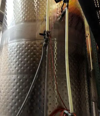 2500 Gallon JV Northwest closed top fermenter / storage / blend tanks