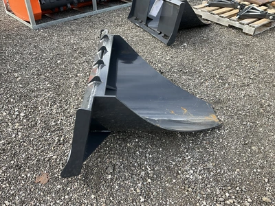 Used WOLVERINE TD-13-36R SKID STEER TREE SPADE Landscaping Equipment (Miscellaneous) Michigan US | Miedema Asset Management Group #1487933