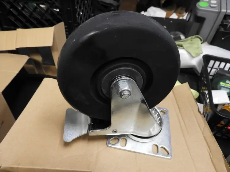 New | in-Stock Isaac Peoria New Shenzhen 5" Swivel Caster Wheel With Lock C IP Casters Illinois US | Falcon Restaurant Supply #1376555