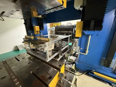 HODEN SEIMITSU 1000 Ton Progressive Press Presses | Global Machine Brokers, LLC (9)