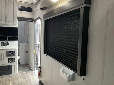 Used 2022 KEYSTONE FUZION Campers, Caravans, Motorhomes Michigan US | Miedema Asset Management Group #1304546