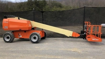 USED 2020 JLG 600S