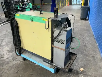 Used HOBART CYBERWAVE 300S Tig Welders Ohio US | HGR 24 #1513519