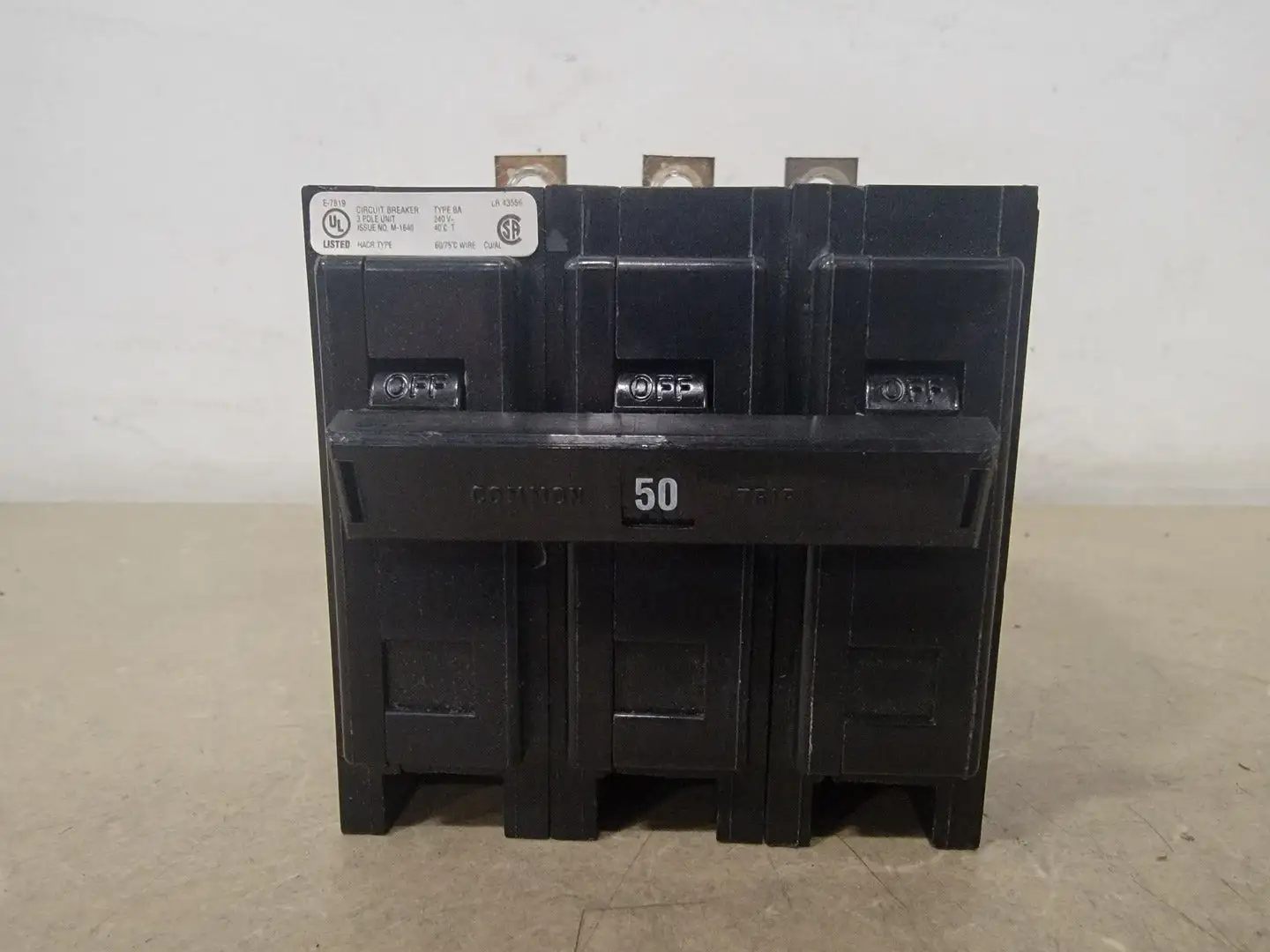 Used EATON CUTLER-HAMMER BAB3050H Switchgears British Columbia CA | Lenmark #367187