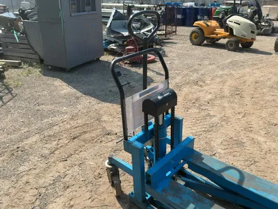 Used _UNKNOWN_ _UNKNOWN_ Pallet Jacks Michigan US | Miedema Asset Management Group #1307879