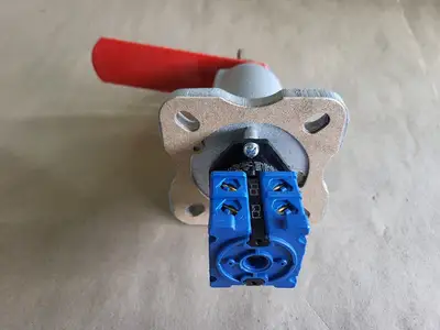 NEW CROUSE-HINDS AFUR5M7