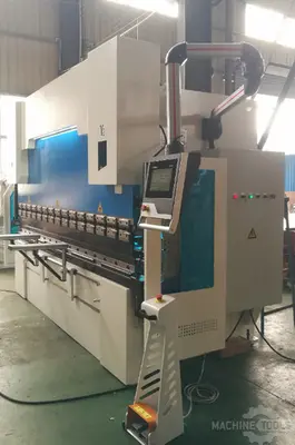 USED MAQ WE67K-200X3200