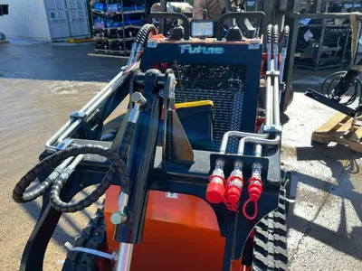 2026 FUTURE Skid Steer Loader (FT36C)