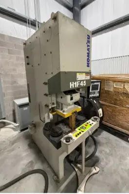 2008 KOMATSU H1F45-11 OBI / Gap Frame Press | Universal Press & Machinery (UPM) (1)