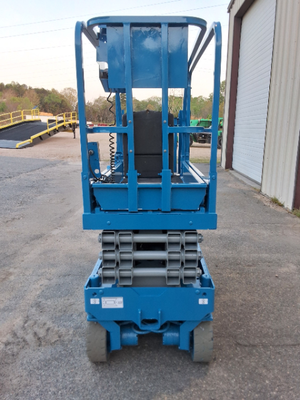 USED 2017 Genie GS-1930