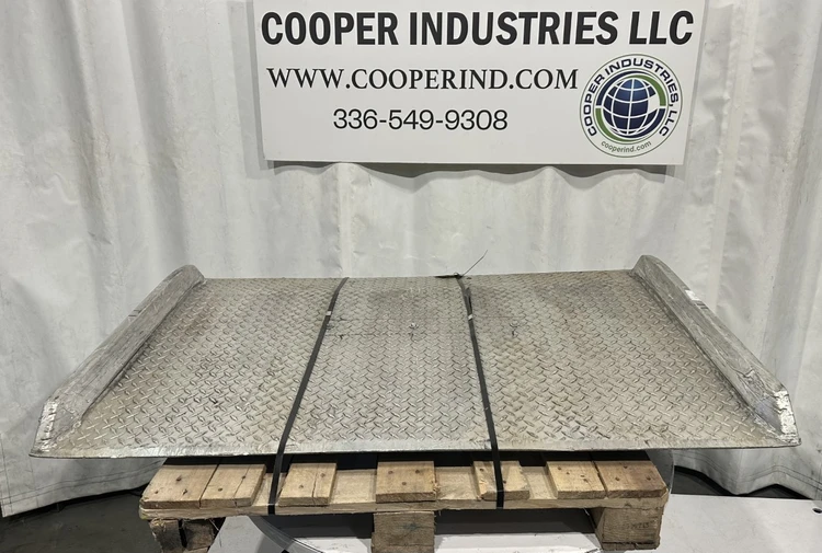 Used _UNKNOWN_ _UNKNOWN_ Dock Levelers West Virginia US | Cooper Industries #1409706