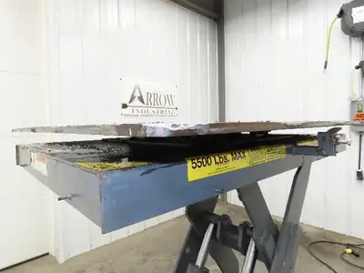 Used PENTALIFT _UNKNOWN_ Misc Lifts Indiana US | Arrow Industrial #1367364