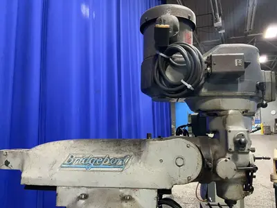 Used BRIDGEPORT SERIES I Vertical Mills Ohio US | HGR 24 #1311087