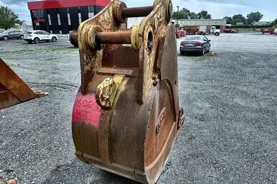 Used 2002 GEITH 30 400 SERIES Earth Buckets Pennsylvania US | Proxy Equipment #1385096