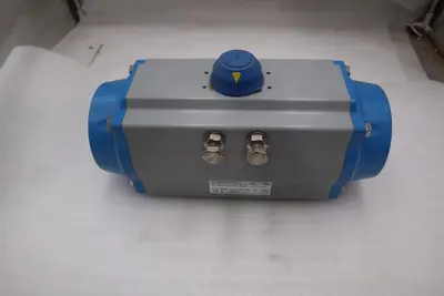 NEW OPEN BOX Jamesbury VPVL450DABD Valv-Powr Actuator STK SGF136