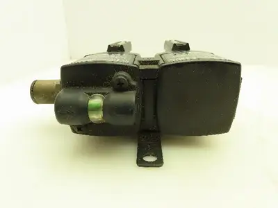 F18/M18  Dual Air Filter 5-0.01 Micron Coalescing Particulate Prefilter 3/8"